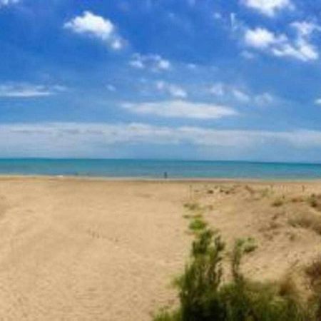 Apartment La Gavina Beach Barcelona Airport กาวา ภายนอก รูปภาพ