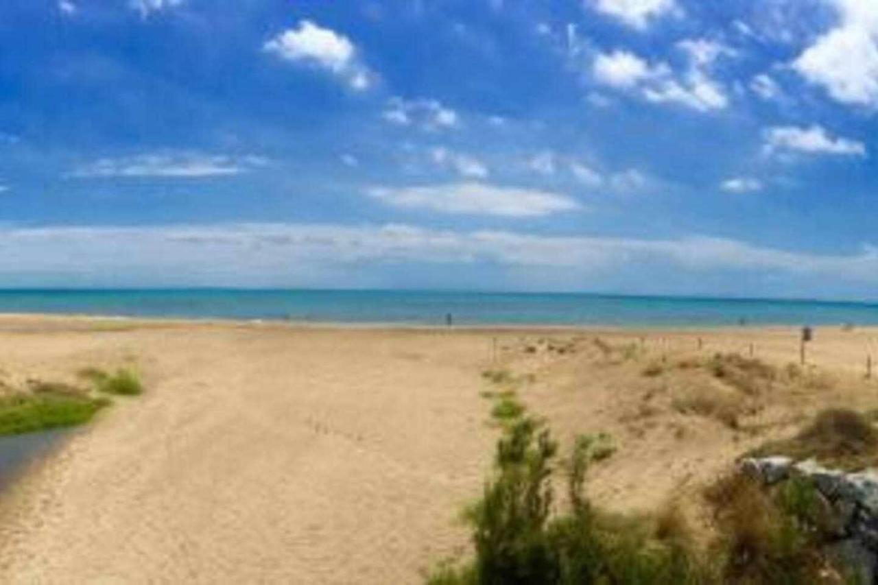 Apartment La Gavina Beach Barcelona Airport กาวา ภายนอก รูปภาพ