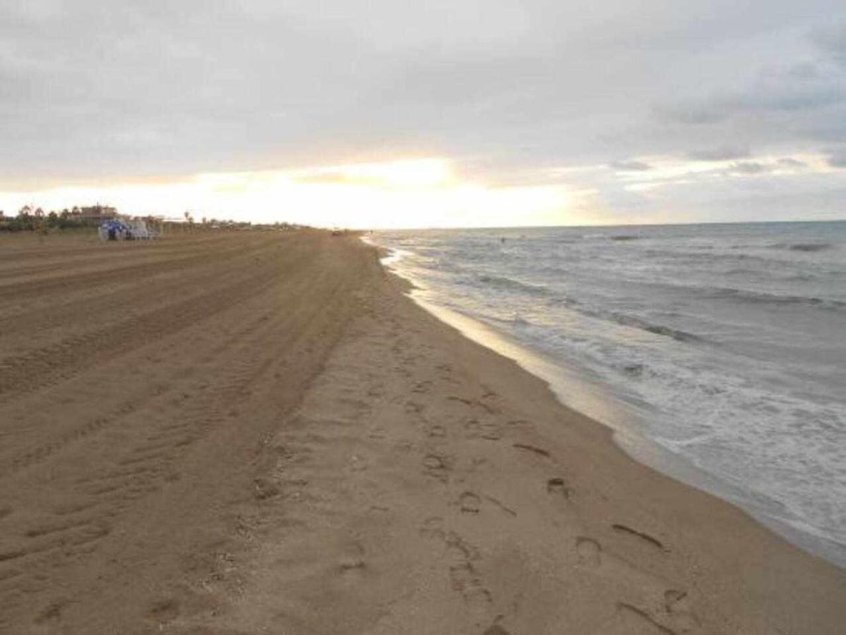 Apartment La Gavina Beach Barcelona Airport กาวา ภายนอก รูปภาพ